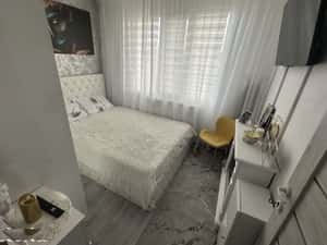 Apartament cu 2 camere de închiriat în zona Micro 19 — miniatura 2