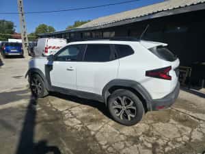 Dacia Duster 2025 GPL fabrica avariat — miniatura 3