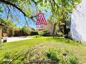 OCAZIE! Apartament la o vila superba -Gradina & Parcare, str.C.Noica! — miniatura 5