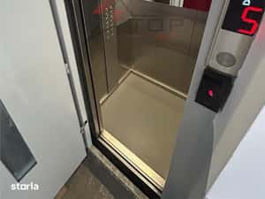 2 camere decomandat bulevardul Primaverii zona Pod Ros — miniatura 6