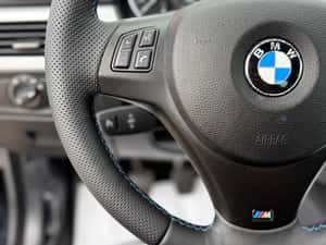 BMW 320i Coupe – Specificații vehicul — miniatura 5