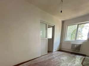 Apartament 2 camere Tătărași, fără risc, etaj 2 — miniatura 4
