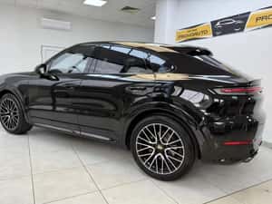 Porsche Cayenne 2024, SUV, 350 cp, Automat, Negru — miniatura 5