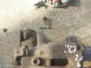 Etrieri spate dreapta, stânga pegueot 307 motor ,2.0hdi,90cp an2003 — miniatura 3