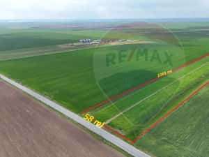 Teren de vanzare in Săcele ideal pentru silozuri, fermă 6 ha