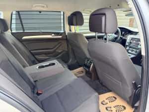VOLKSWAGEN PASSAT B8 1.6 TDI DSG AUTOMAT• 2016 • Distronic • Park Assist • Camere 360 • 180.000 KM REALI — miniatura 8