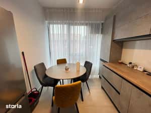 PIPERA APARTAMENT 2 CAMERE MOBILAT COMPLET LOC PARCARE — miniatura 6