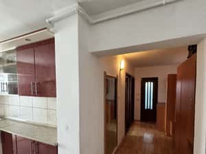 Vând apartament 3 camerea Zona Mihai Eminescu!Direct de la proprietar — miniatura 3