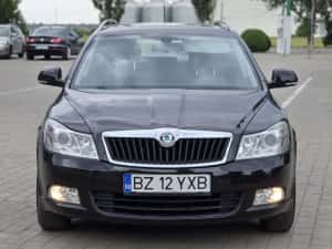 Skoda octavia benzina an 2012 — miniatura 5