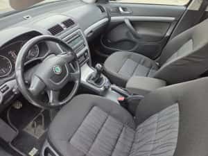 Skoda octavia benzina an 2012 — miniatura 7