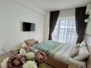 Inchiriez ap. 2 camere in Mamaia Zona Cazino - bloc Tudors Residence — miniatura 2