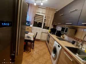 13 Septembrie stradal,1990, 2 bai, boxa, 7/10, contor/proiect centrala — miniatura 3