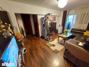 13 Septembrie stradal,1990, 2 bai, boxa, 7/10, contor/proiect centrala — miniatura 4