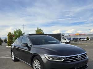 Volkswagen Passat Automată 120 HP Diesel
