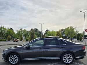 Volkswagen Passat Automată 120 HP Diesel — miniatura 5