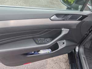 Volkswagen Passat 2020, Diesel, Automată, 134.000 km — miniatura 4