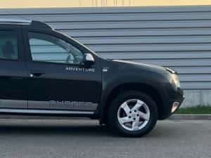 Dacia Duster 1.6 benzina + gpl — miniatura 5