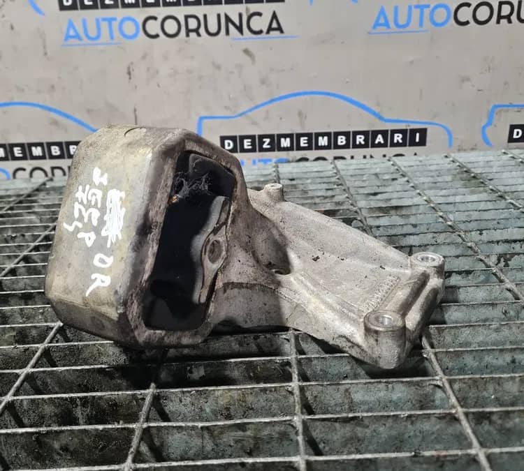 Suport Jeep Grand Cherokee III 3.0 2005 - 2010 Automata (764) Diesel MOTOR PARTEA DREAPTA Garantie — fotografie 1 din 4