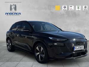 Audi Q6 e-tron SUV Second-hand - 8.900 km - 72.615 EUR — miniatura 2