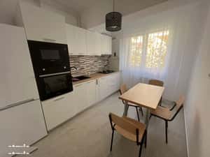 Apartament 3 camere decomandat, metrou Aparatorii Patriei — miniatura 3