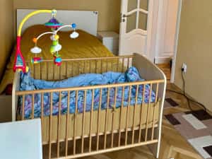 Apartament 3 camere decomandat Dambovita vedere pe doua parti etaj 3 amenajat centrala proprie — miniatura 8