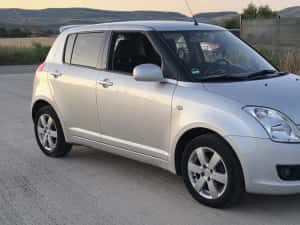 Suzuki Swift 1.3 benzină an 2009 177000km import Germania — miniatura 3