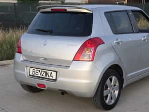 Suzuki Swift 1.3 benzină an 2009 177000km import Germania — miniatura 5
