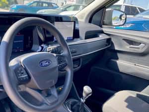 Ford Tourneo Courier 125 HP Benzină 12.822 km - 2024 — miniatura 5