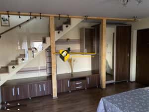 ap 4 camere mansarda spatios cedonia  doua baii — miniatura 3