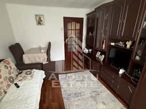 Apartament cu 2 camere de vanzare, etaj 3, zona Buziasului, Timisoara — miniatura 2