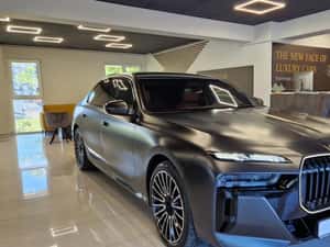BMW Seria 7 740d XDrive pachet M 2026
