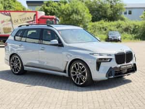 BMW X7 SUV second-hand, 19.980 km, 99.606 EUR — miniatura 3