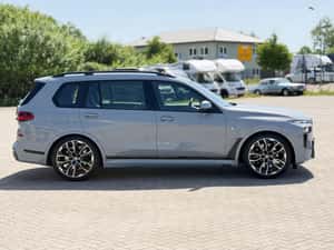 BMW X7 SUV second-hand, 19.980 km, 99.606 EUR — miniatura 4