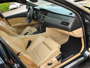 BMW seria 5 e60.