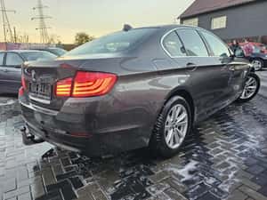 BMW 525 Break / Estate 2013 Diesel Manual — miniatura 5