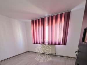 Apartament 3 camere 67 mp-balcon-etaj 3-Zona Andrei Muresanu — miniatura 6