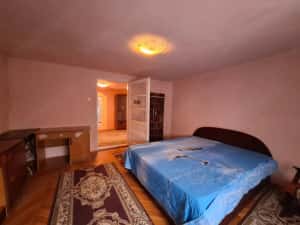 Casa individuala in oras. Teren generos. — miniatura 5