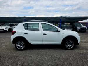 Dacia Sandero Stepway 2019 0.9tce Garantie/Rate/Cash — miniatura 4
