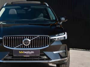 Volvo XC60 Hibrid 341 cp Automată 2021 — miniatura 3