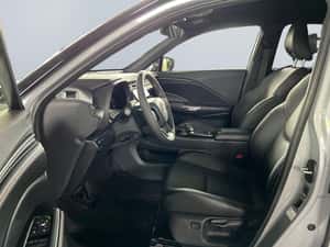 Lexus LBX 2025, SUV hibrid, second-hand, 18.799 km — miniatura 7
