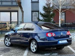 Volkswagen Passat B6/2.0TDI EURO 5/Navi/PDC/Clima/Xenon — miniatura 4