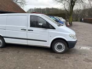 Mercedes Vito baza lunga transporter 2.2 diesel euro 4 3 locuri Viano — miniatura 3