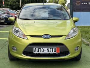 Ford Fiesta  benzina si in Rate — miniatura 2