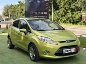 Ford Fiesta  benzina si in Rate — miniatura 9