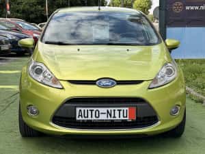 Ford Fiesta  benzina si in Rate — miniatura 10