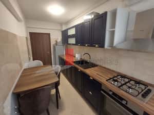 Prima închiriere apartament decomandat 2 camere cu centrală - Aleea Fi — miniatura 3