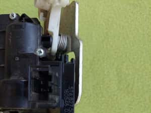 Incuietoare haion tiguan 2016,passat touran — miniatura 10