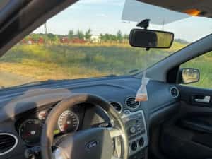Vand Ford Focus Mk2 2006 Benzina 18 cmc Neavariata — miniatura 3