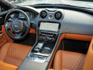 Jaguar XJ Long 2020 3.0d 300cp Autobiography Distronic+/Cam360"/Panorama/Masaj/Ventilatie/Meridian/SoftUsi Absolut FULL — miniatura 5