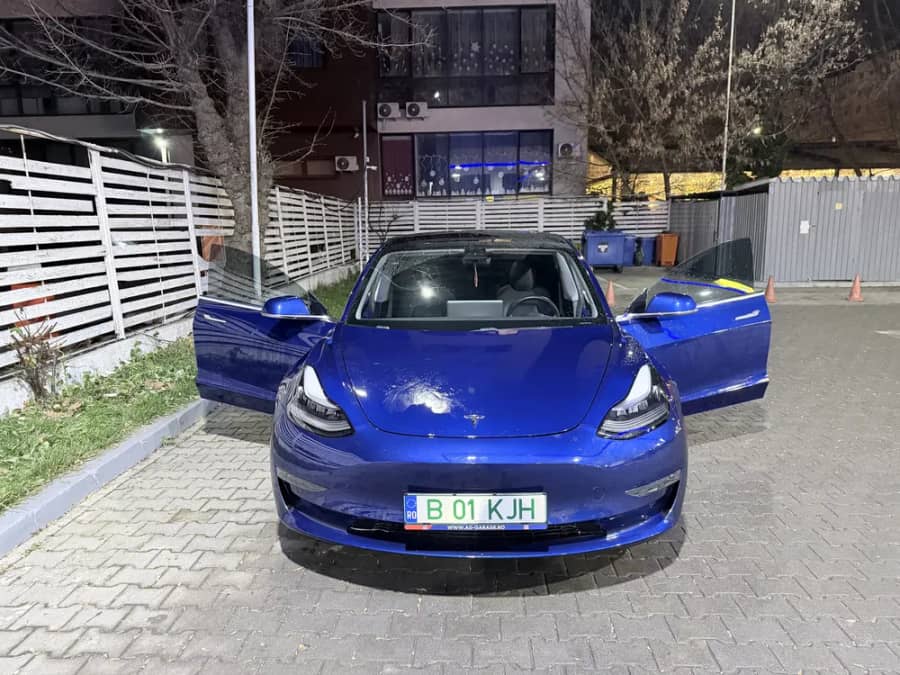 Tesla Model 3 Long Range Dual Motor TVA Deductibil — fotografie 1 din 10